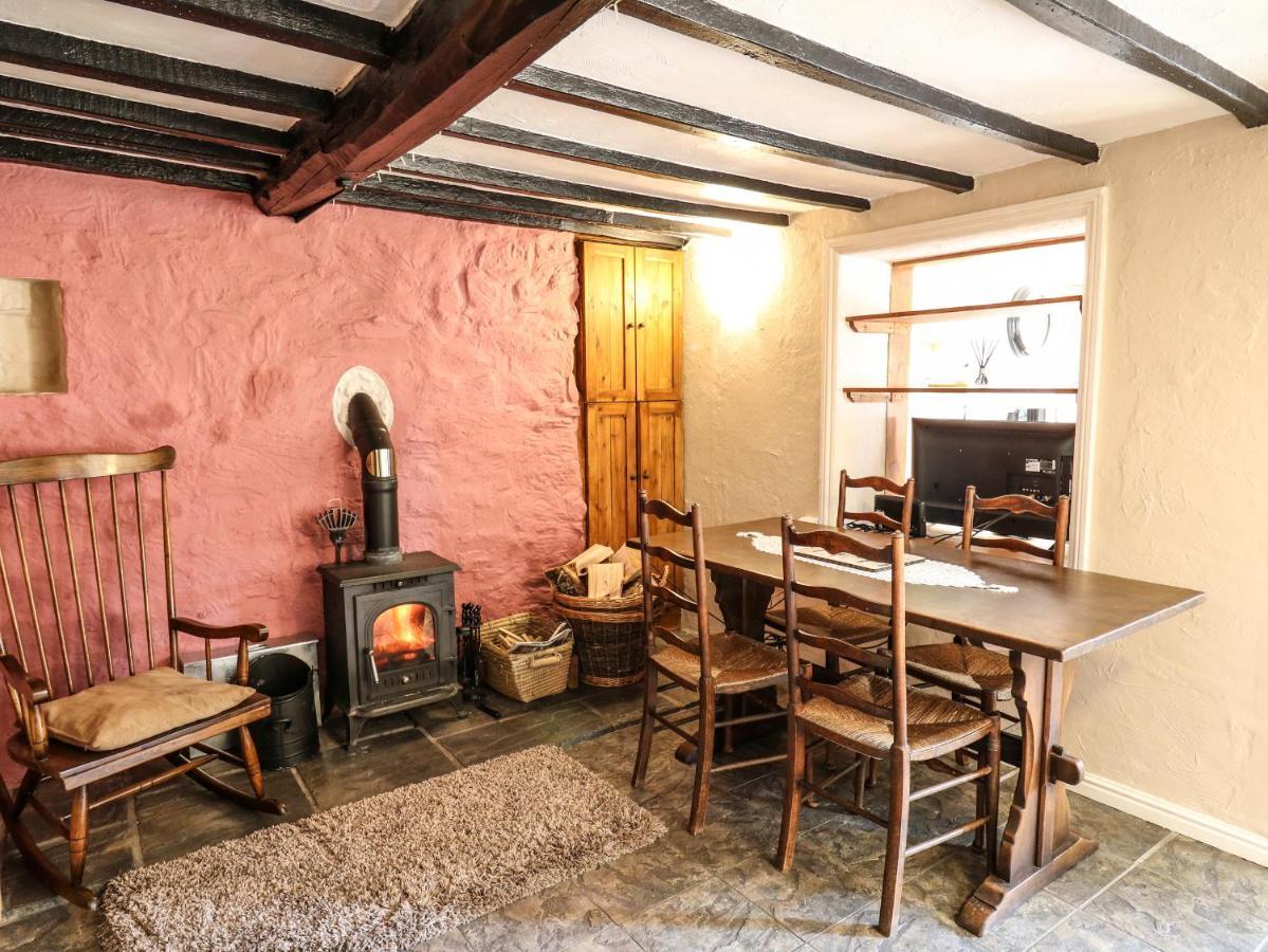 Brook Cottage Llanidloes Exterior photo